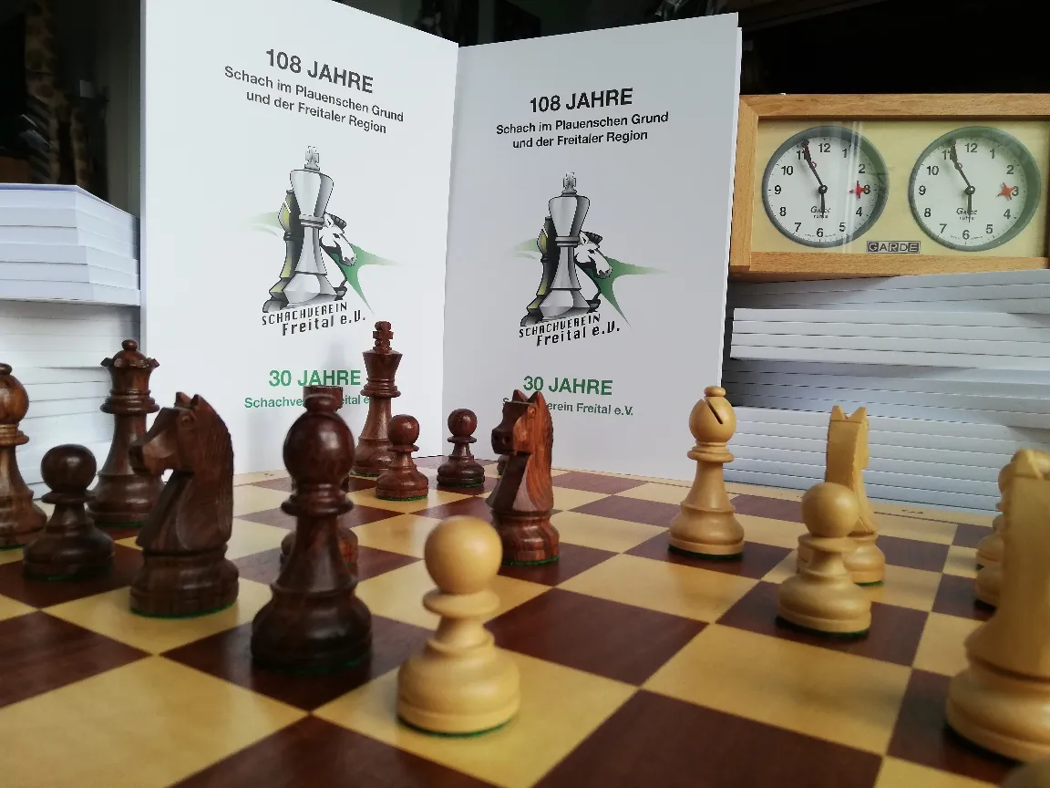 Das Vereinsbuch „108 Jahre Schach“
